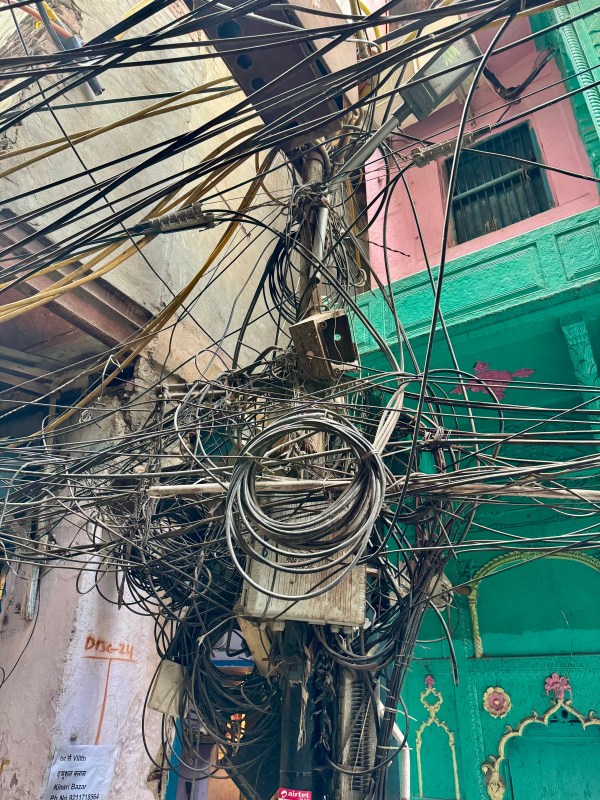 Old Delhi electricity wiring